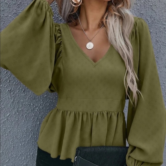 Boho lantern sleeve ruffle hem blouse khaki - Picture 9 of 14